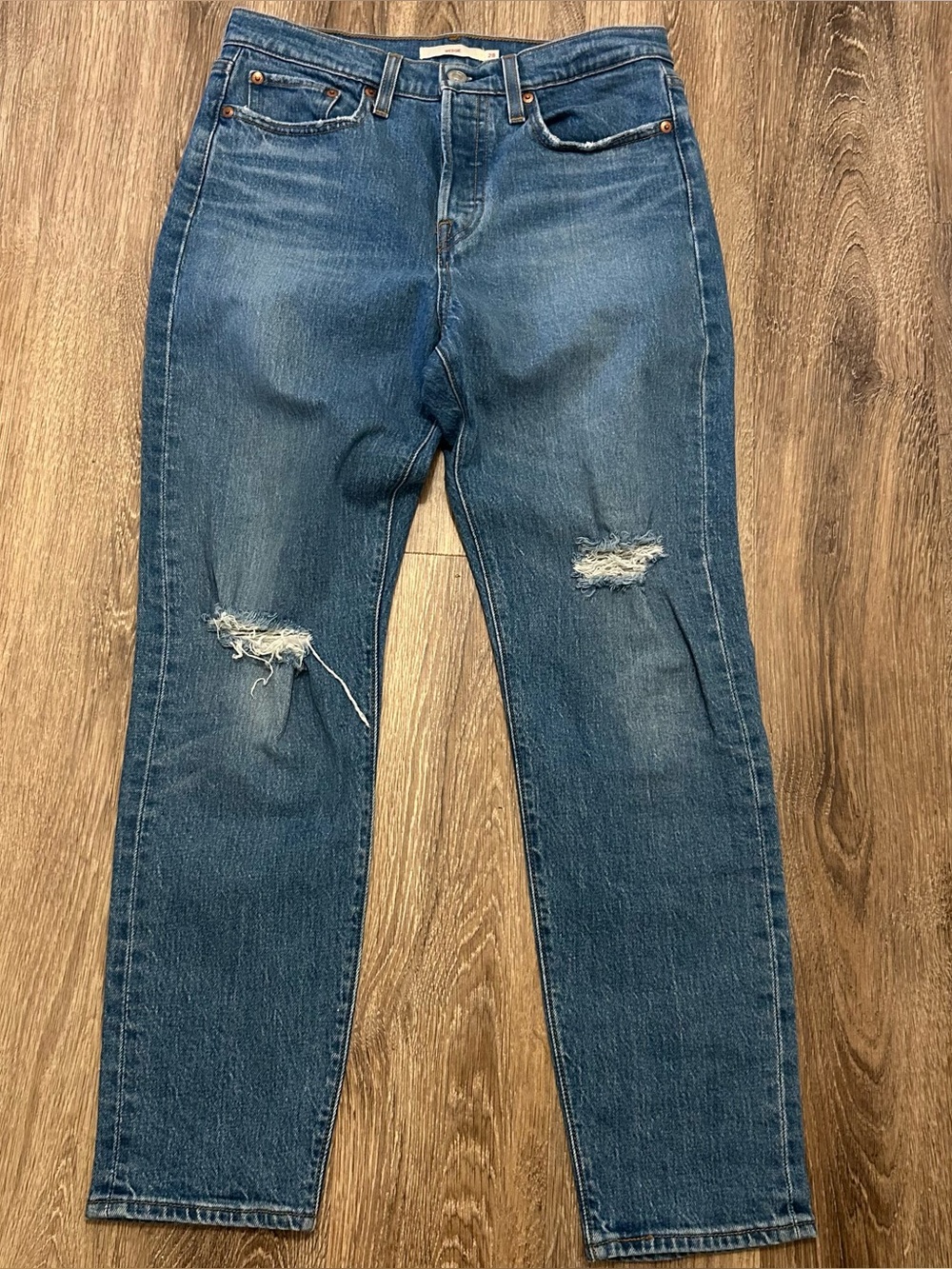 Levi’s wedgie